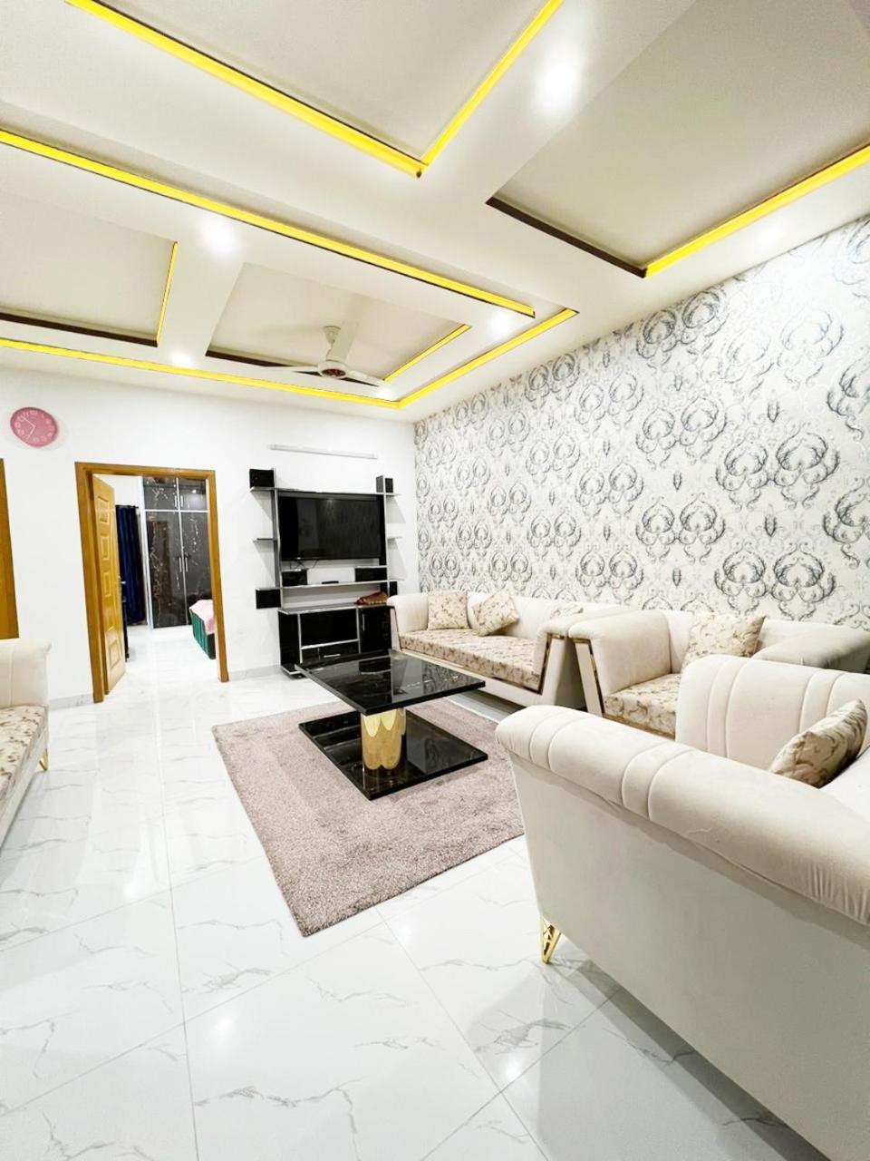 Bed & Breakfast Islamabad Hotel Exterior foto